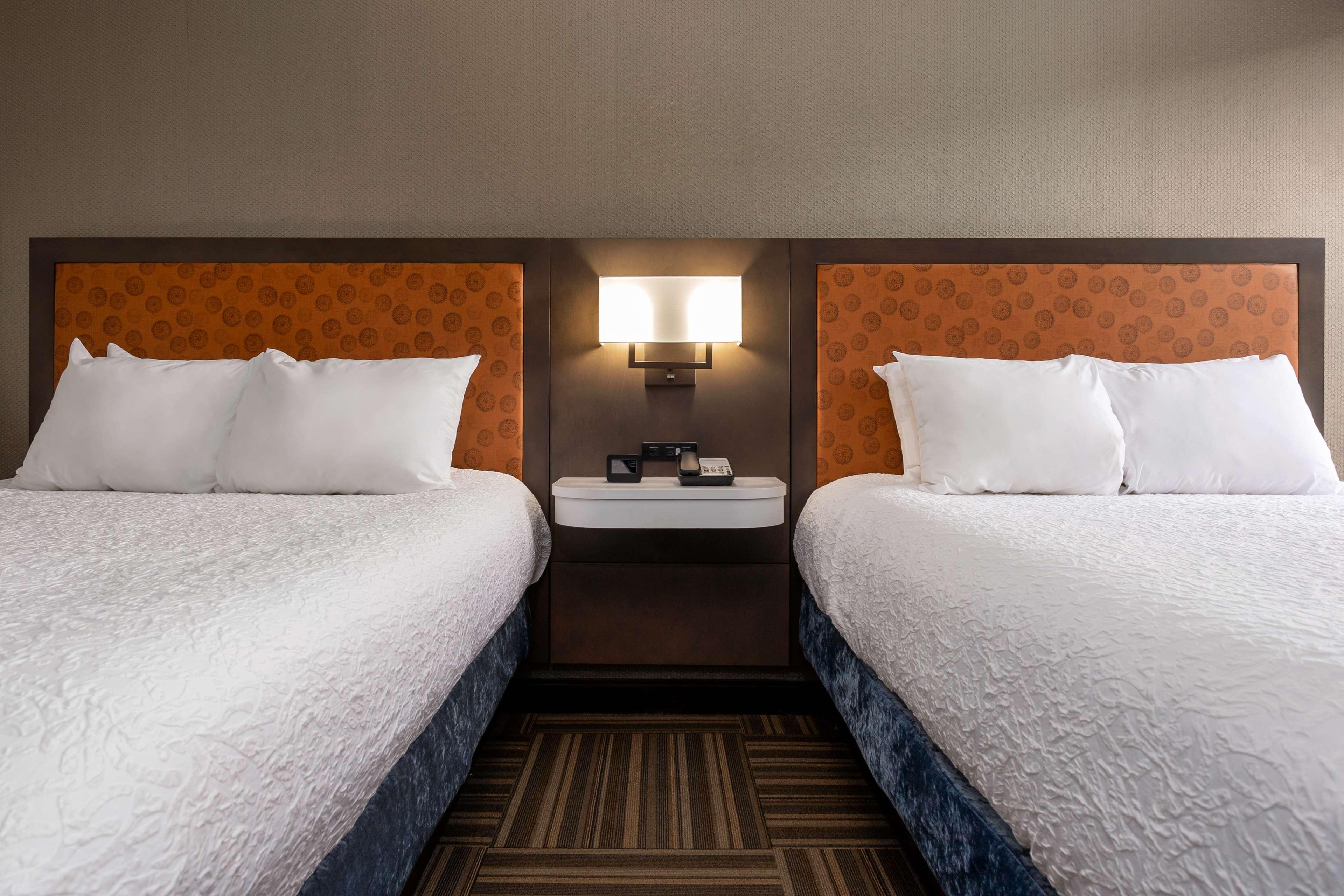 Hampton Inn Bristol Exteriör bild