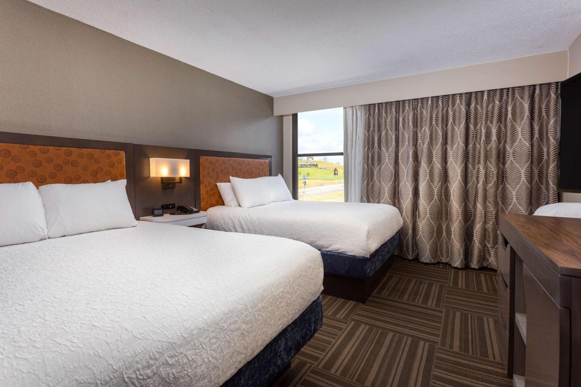 Hampton Inn Bristol Exteriör bild